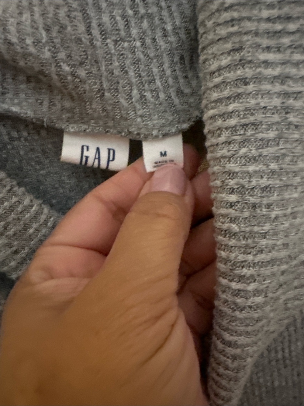 Sweater Subcategory Identification - Picture 3 of 4